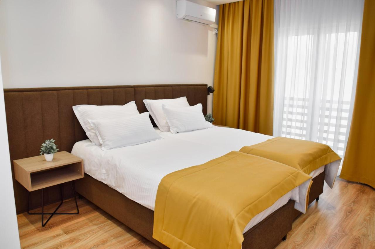 Hotel Premium Яйце Екстериор снимка