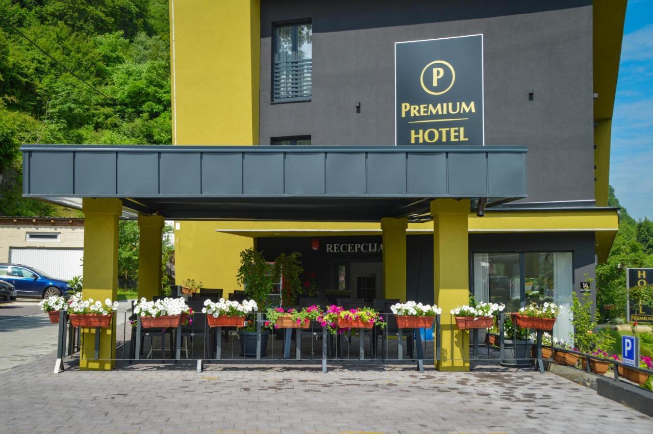 Hotel Premium Яйце Екстериор снимка